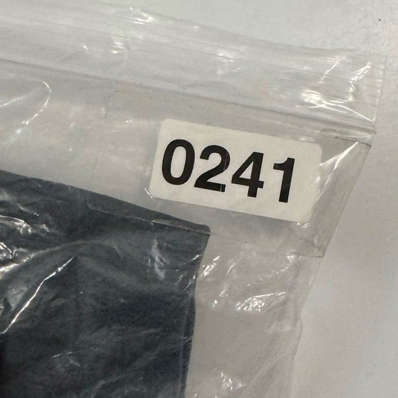 Nike Wool Blend Base Layer Long Sleeve Hooded Shirt 1/4 Snap Sz XS Navy/Grey - Picture 11 of 11